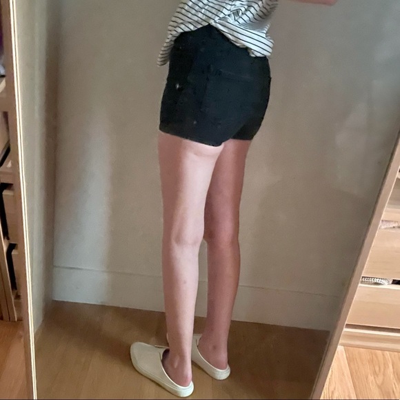 BDB URBAN OUTFITTERS BLACK ERIN HIGH RISE SHORTS - 24 - Picture 4 of 17